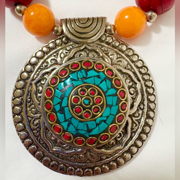 Handmade Big pendent long necklace set - Picture 4 of 6